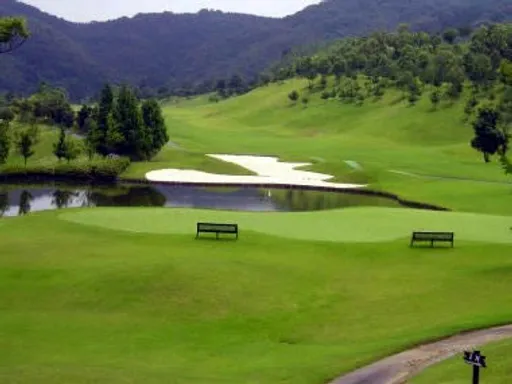 花祭ゴルフ倶楽部【アコーディア・ゴルフ】